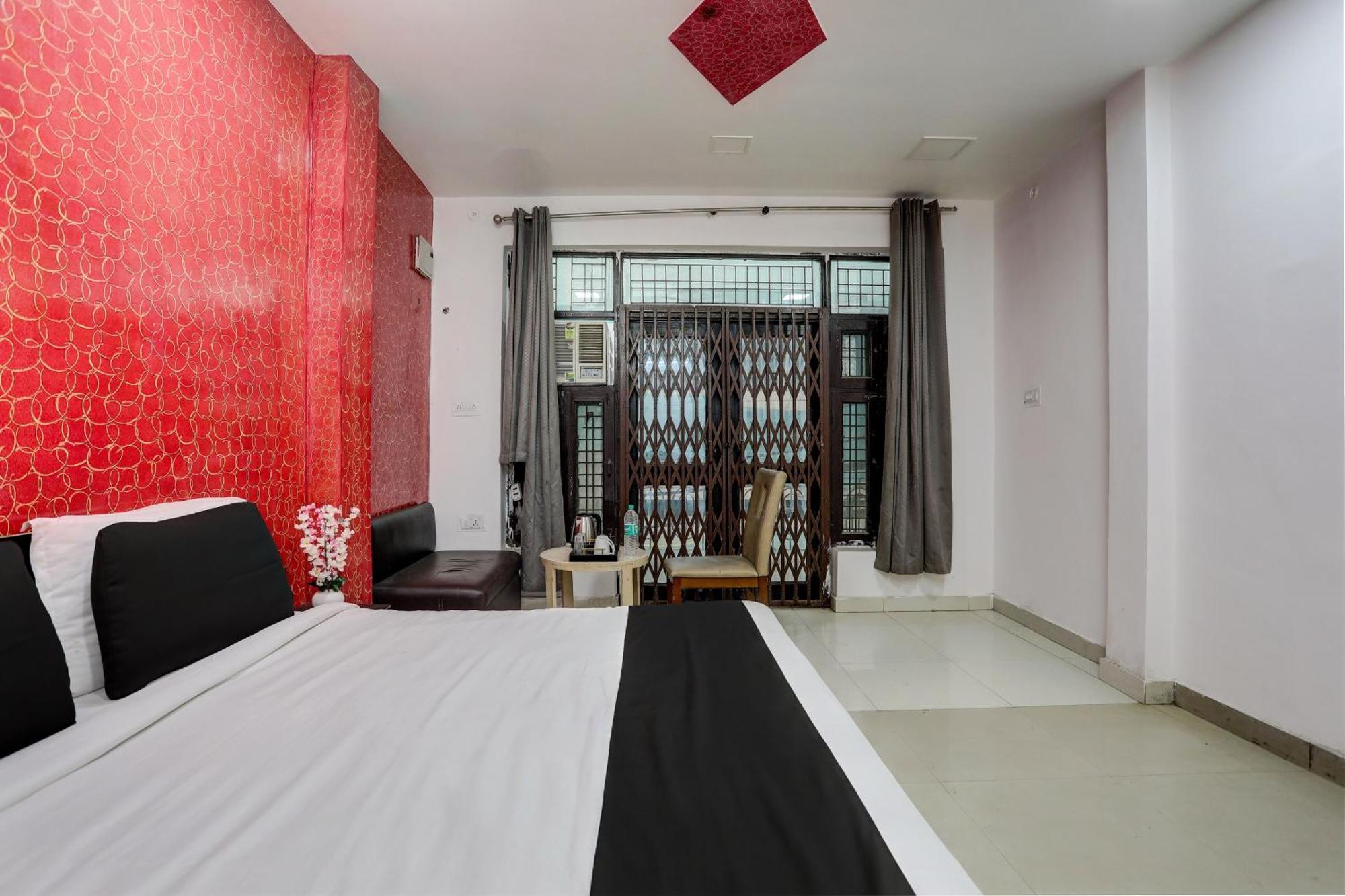 Hotel O Thirty Inns Noida Exterior foto